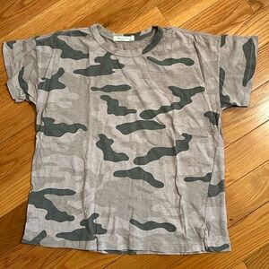 Women’s rag & bone camo T shirt size small EUC